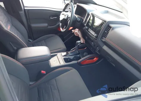 2024 Nissan Frontier Pro-X 4X2 z USA, uszkodzony, nr VIN 1N6ED1EJ4RN623877